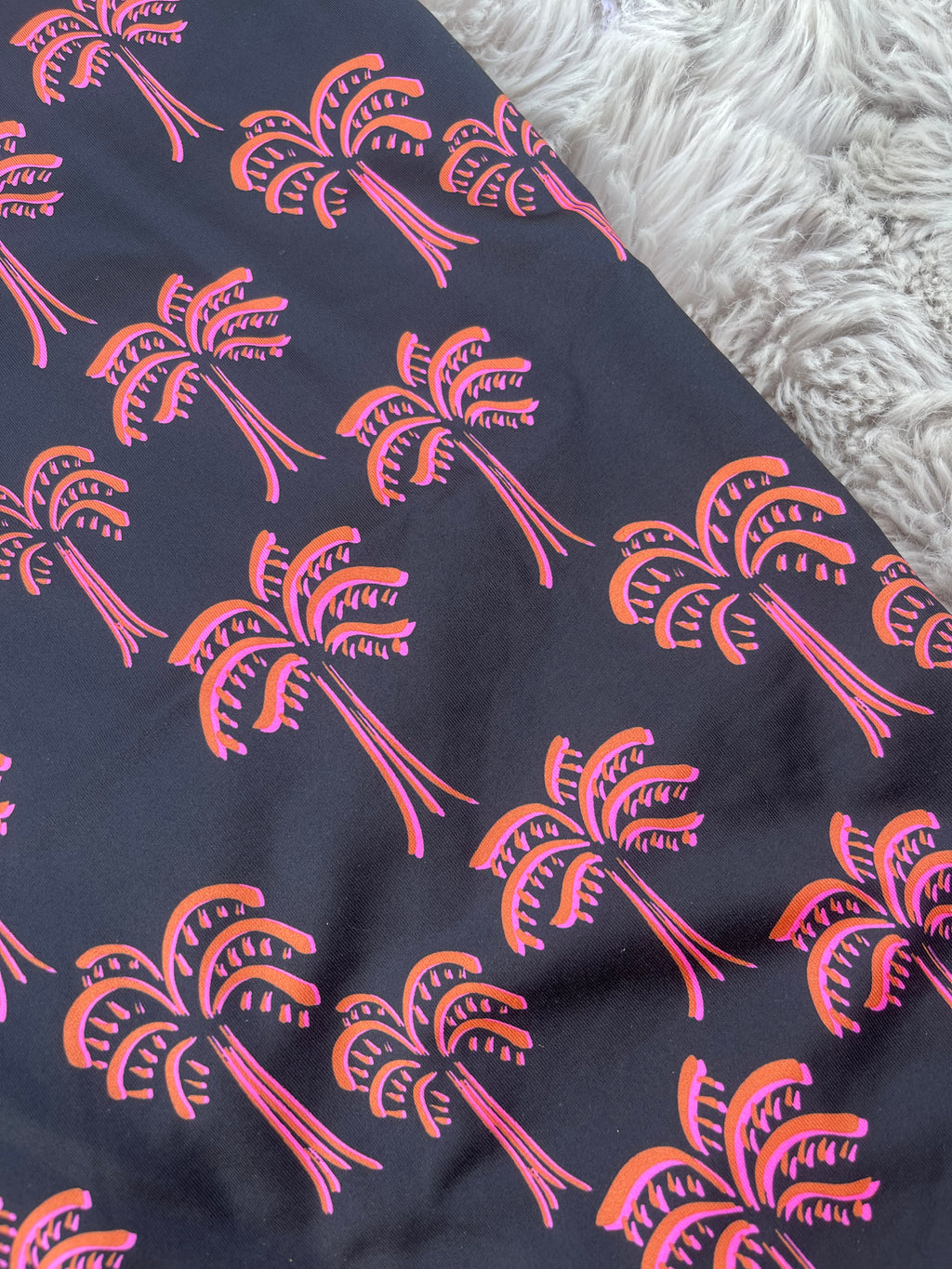 Chubbies Men's XL The Tropical Night Performance Polo Shirt