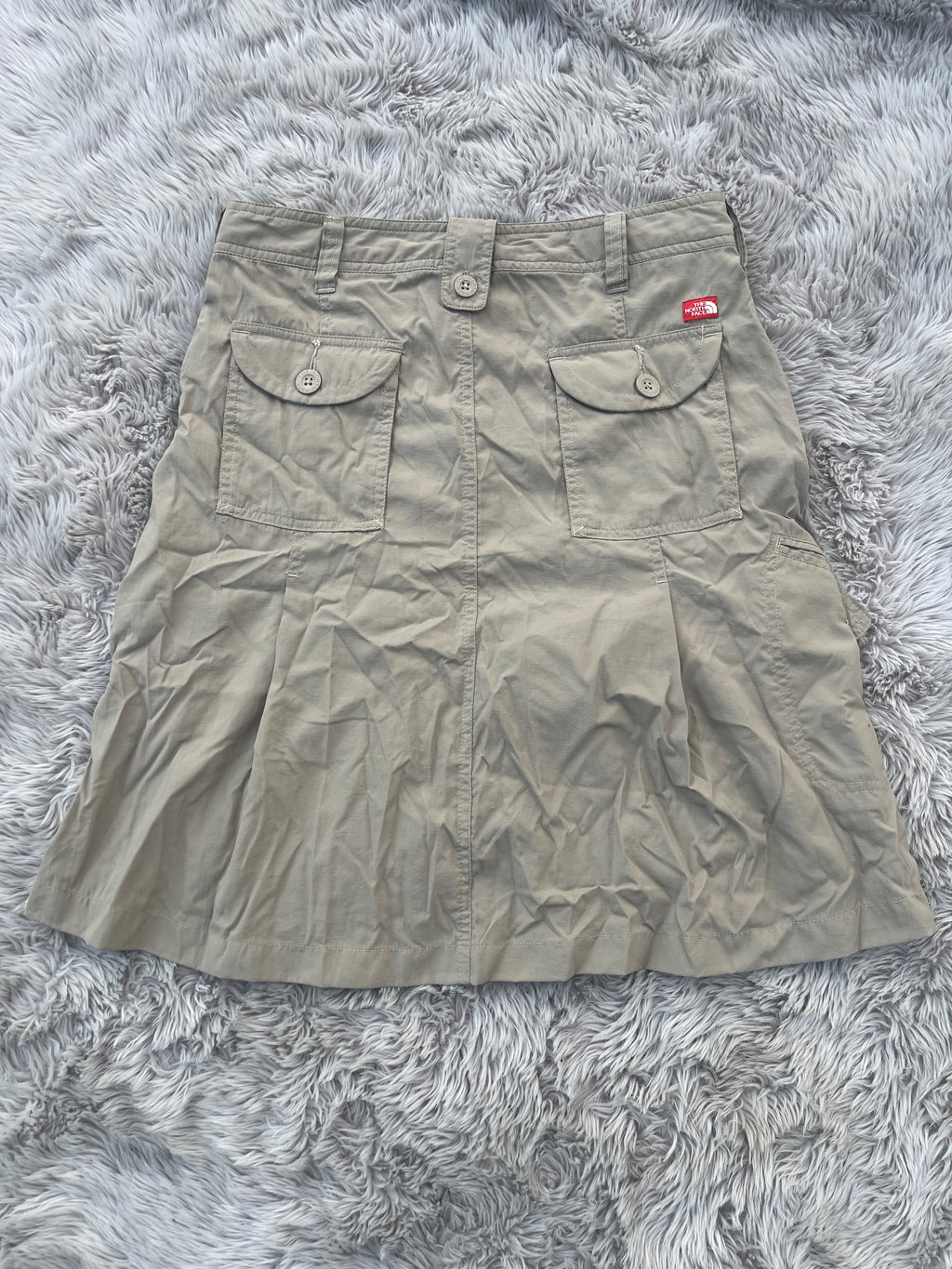 The North Face Womens Size 4 Skirt Tan Khaki Utility Pockets Zipper Front
